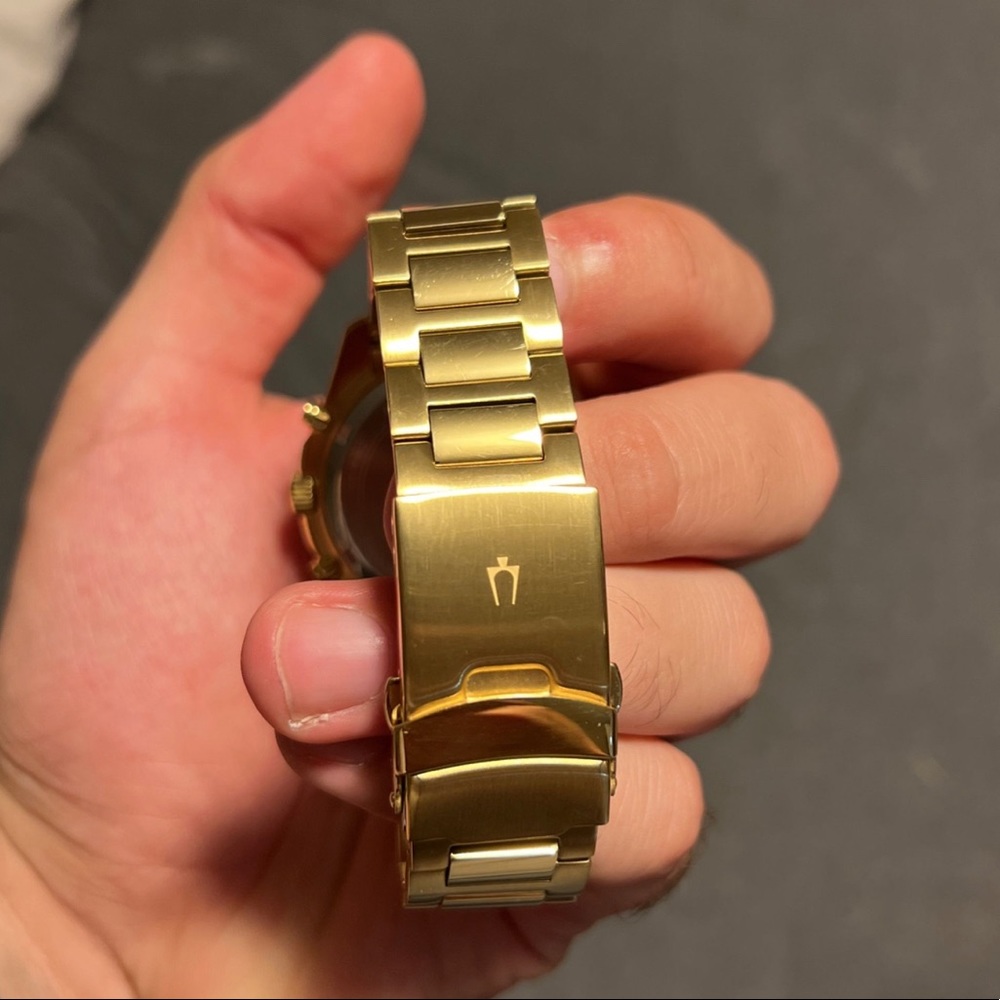 Bulova Watch - Picture 3 of 4